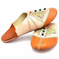 Chaussures traditionnelles fille